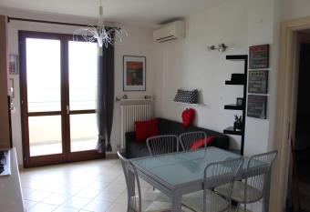 Appartamento Metaurilia has Balcony rooms