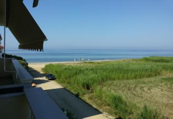 Dimar1 Seaside Apartment has Balcony rooms