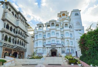 Udai Kothi has Balcony rooms