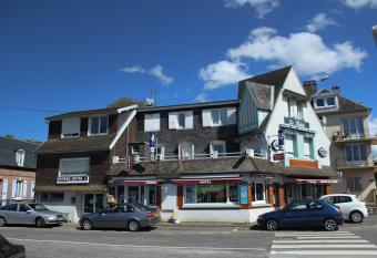 H  tel le Relais has Balcony rooms