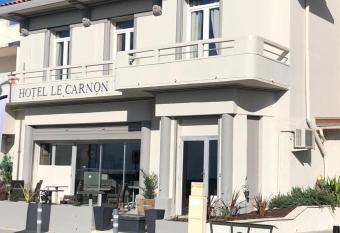 H  tel Le Carnon allows 18 year olds to book a room