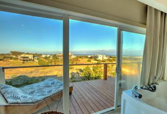 La Viuda de Jos   Ignacio has Balcony rooms