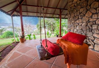 Cosy Homestay by StayVista - A Tranquil Retreat on Cloud 9 allows 18 year olds to book a room