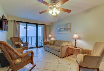 Phoenix Seabird has Balcony rooms