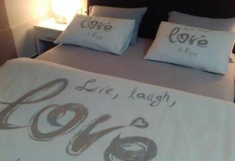 Apartments Dunja allows 18 year olds to book a room