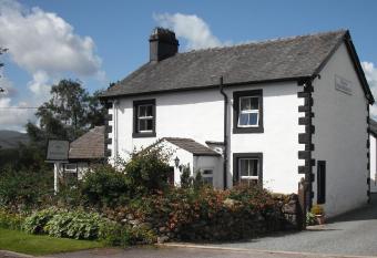 Netherdene Country House Bed & Breakfast allows 18 year olds to book a room