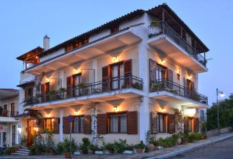 Pension Posidon has Balcony rooms