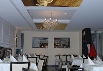 Hotel Hamann allows 18 year olds to book a room