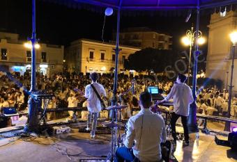 B&B Dimora Boemondo has Balcony rooms