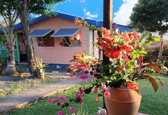 Cute Chalet Rodney Bay belle vue has Balcony rooms