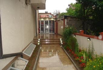 Linda Bed and Breakfast has Balcony rooms