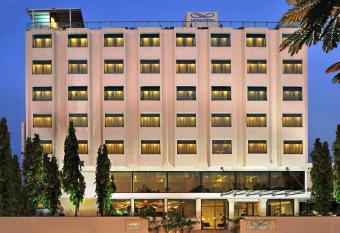 Marasa Sarovar Portico -Rajkot allows 18 year olds to book a room