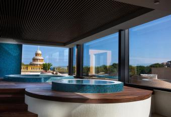 Elke Spa Hotel allows 18 year olds to book a room