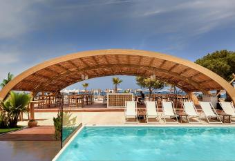 Enorme Teatro Beach has Balcony rooms