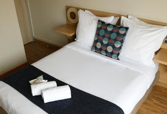 Hotel Le Transat Bleu allows 18 year olds to book a room