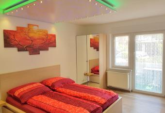 Apartment Regina has Balcony rooms