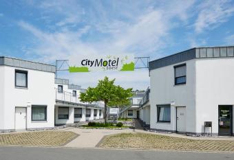 City Motel Soest allows 18 year olds to book a room
