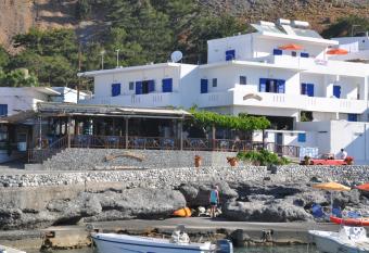 Paralia guest house has Balcony rooms