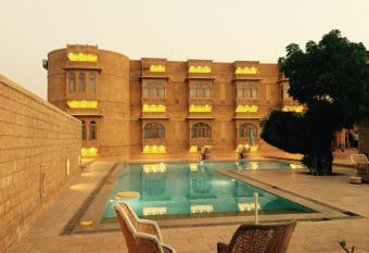 Golden Haveli allows 18 year olds to book a room