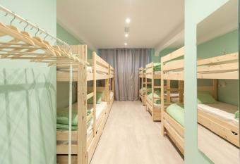 Balea Hostel allows 18 year olds to book a room