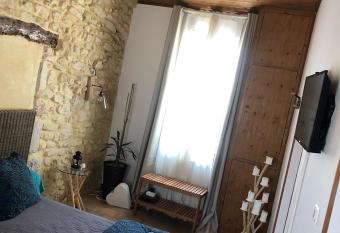 Nico Zen Home allows 18 year olds to book a room