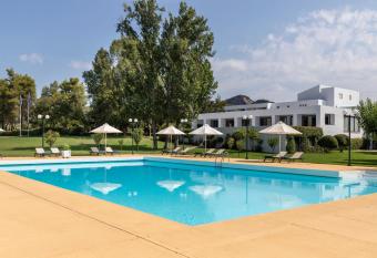 Amalia Hotel Olympia allows 18 year olds to book a room