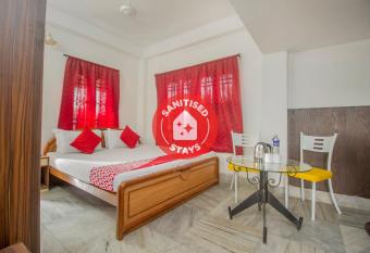 OYO The Mapple allows 18 year olds to book a room