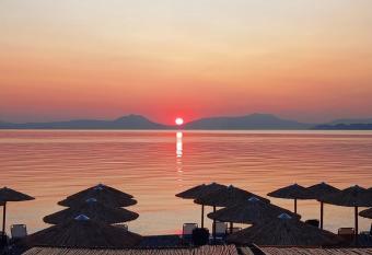 Sea Kiato Apartment has Balcony rooms