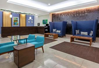 Wyndham Garden Cancun Downtown has Balcony rooms