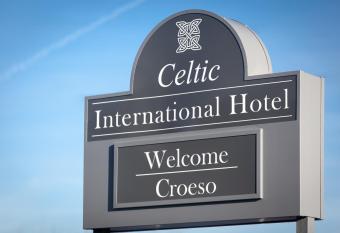 Celtic International Hotel Cardiff Airport allows 18 year olds to book a room
