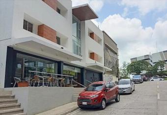 Casa Veles Hotel allows 18 year olds to book a room