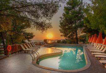 Greek Pride Cronwell Rahoni Hotel allows 18 year olds to book a room