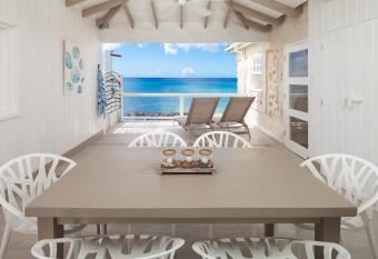 Little Good Harbour allows 18 year olds to book a room