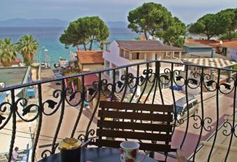 Rosy Suites Hotel has Balcony rooms