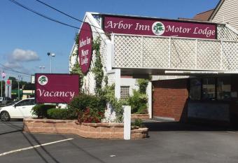 Arbor Inn - Weymouth has Smoking rooms