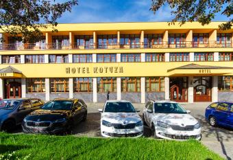 Hotel Kotyza allows 18 year olds to book a room