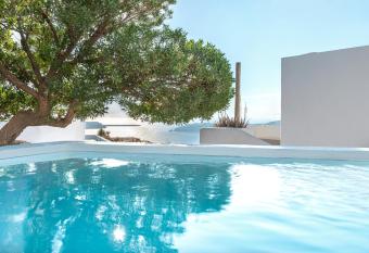 The Nook allows 18 year olds to book a room