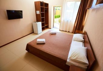 Shato Odessa has Balcony rooms