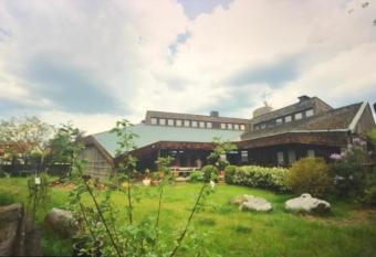 Steinacher Hof has Balcony rooms