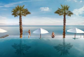 Mitsis Summer Palace Beach Hotel has Balcony rooms