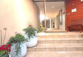 Moon Gate Villa allows 18 year olds to book a room