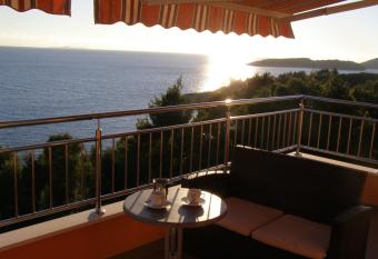 Apartments Martina has Balcony rooms