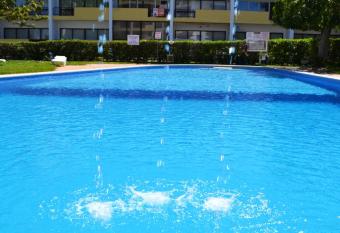 Tower House Rocha allows 18 year olds to book a room