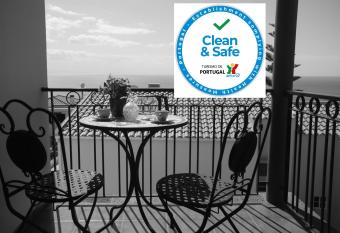 Madeira Serenity Cottage allows 18 year olds to book a room