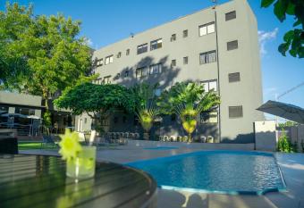 Iguassu Express Hotel allows 18 year olds to book a room