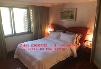 The Moon Hotel has rooms with a private hot tub