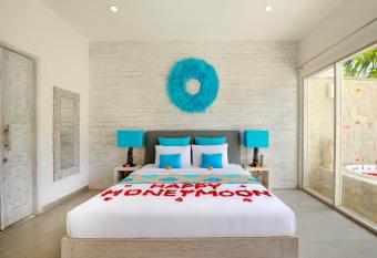 Bali Cosy Villa Adults Only allows 18 year olds to book a room