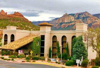 Best Western Plus Arroyo Roble Hotel & Creekside Villas has Balcony rooms