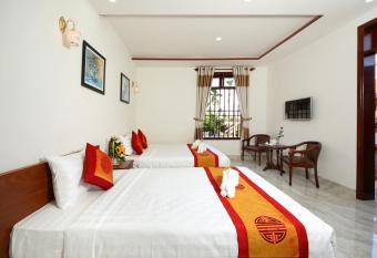 Hoi An Dat Cam Homestay has Balcony rooms