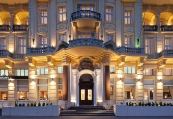 Austria Trend Parkhotel Sch  nbrunn Wien has Balcony rooms